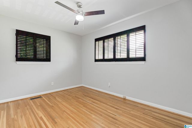 604 GRAVLEE LANE, Birmingham, AL 35206
