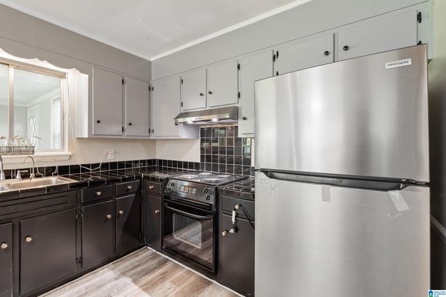 604 GRAVLEE LANE, Birmingham, AL 35206