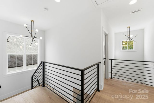 2017 South Street, Charlotte, NC 28208