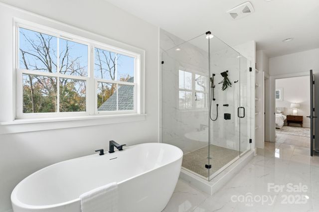 2017 South Street, Charlotte, NC 28208