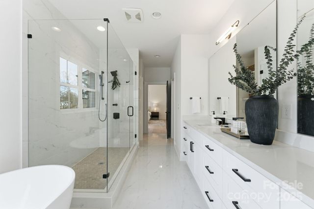 2017 South Street, Charlotte, NC 28208