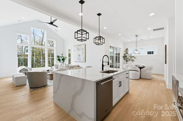 2017 South Street, Charlotte, NC 28208