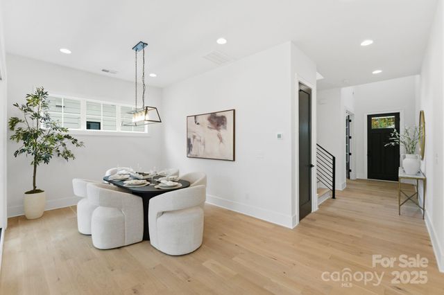 2017 South Street, Charlotte, NC 28208