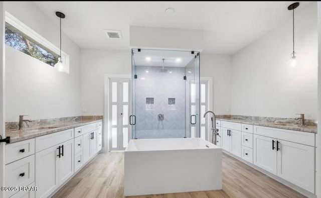 73 Bridle Ridge Court, Flagler Beach, FL 32136