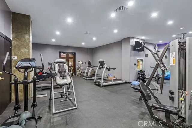 7135 Hollywood 1010, Los Angeles, CA 90046