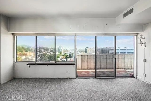 7135 Hollywood 1010, Los Angeles, CA 90046
