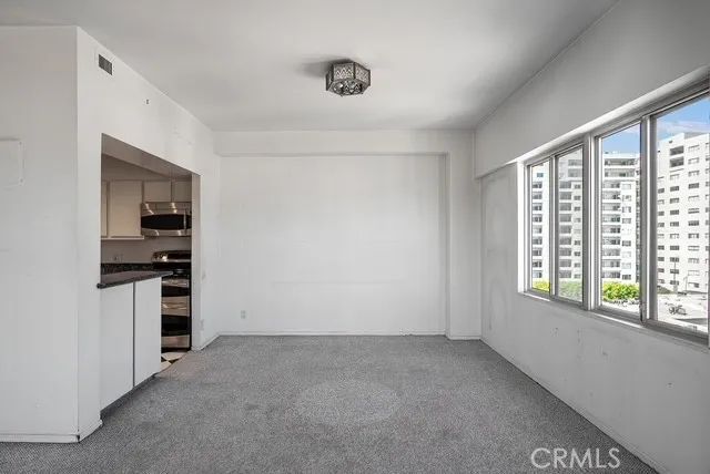 7135 Hollywood 1010, Los Angeles, CA 90046