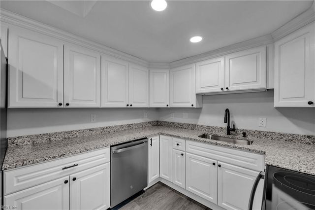 2444 Ballentine BLVD, Norfolk, VA 23509