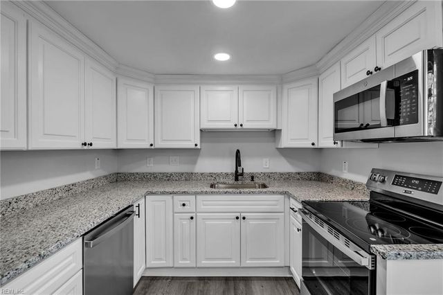 2444 Ballentine BLVD, Norfolk, VA 23509