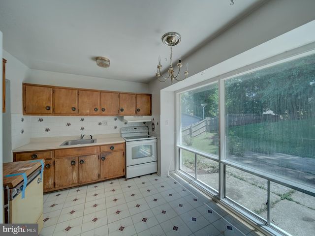 12715 BARBARA RD, Silver Spring, MD 20906