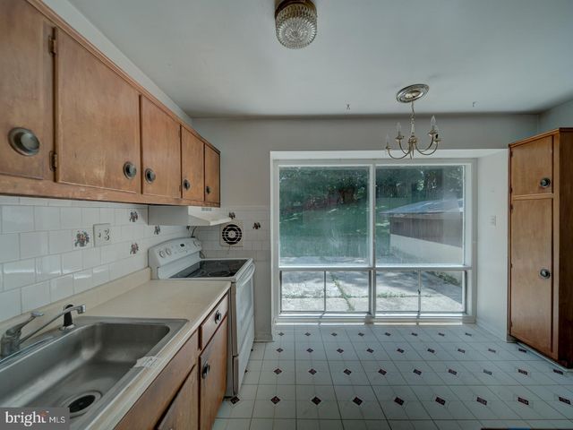 12715 BARBARA RD, Silver Spring, MD 20906