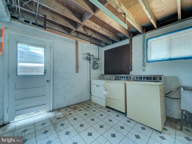 12715 BARBARA RD, Silver Spring, MD 20906