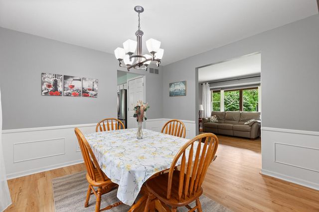 1302 N Freer Road, Chelsea, MI 48118