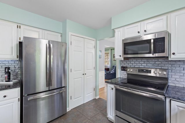 1302 N Freer Road, Chelsea, MI 48118