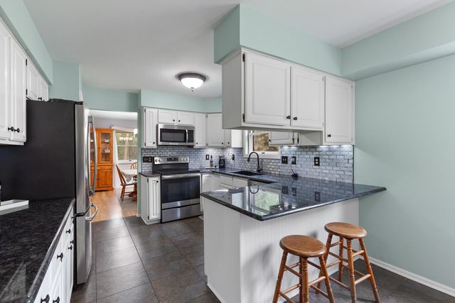 1302 N Freer Road, Chelsea, MI 48118