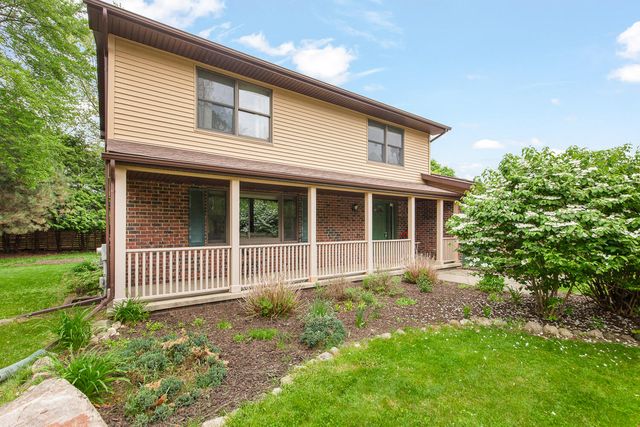 1302 N Freer Road, Chelsea, MI 48118