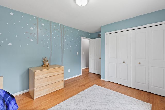 1302 N Freer Road, Chelsea, MI 48118