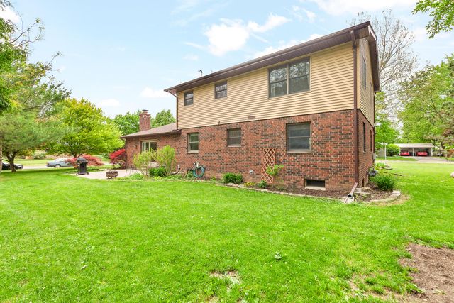 1302 N Freer Road, Chelsea, MI 48118