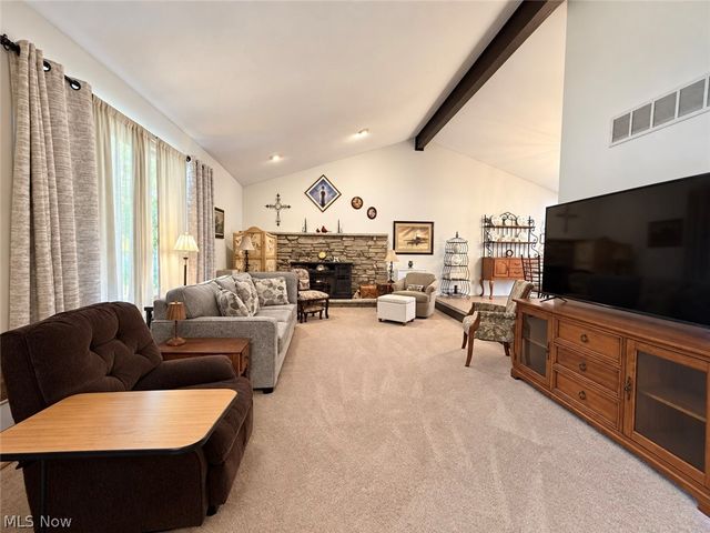 310 Fawnwood Drive, Tallmadge, OH 44278