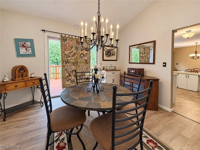 310 Fawnwood Drive, Tallmadge, OH 44278