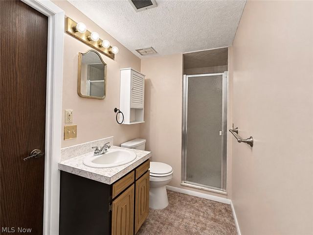 310 Fawnwood Drive, Tallmadge, OH 44278