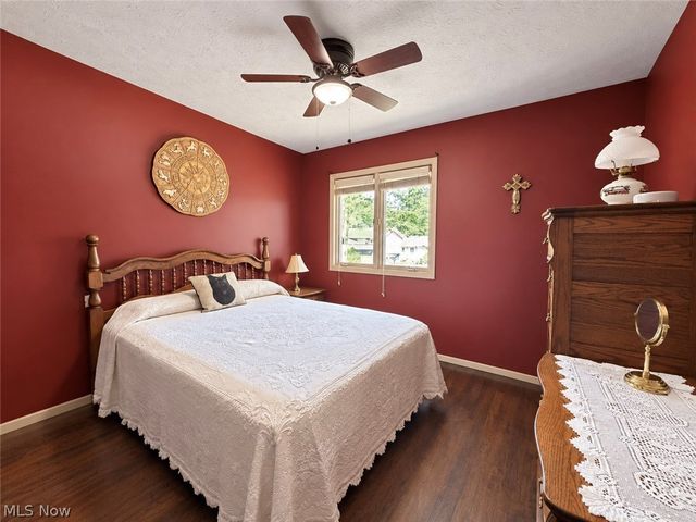 310 Fawnwood Drive, Tallmadge, OH 44278