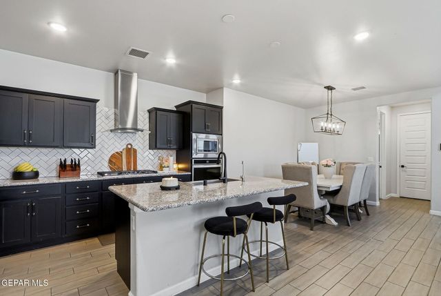 13709 ECCLES Road, El Paso, TX 79928