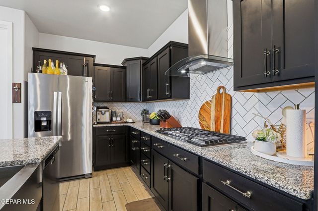 13709 ECCLES Road, El Paso, TX 79928