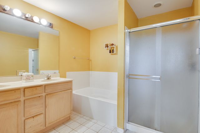 3290 Cool Springs Court, Naperville, IL 60564
