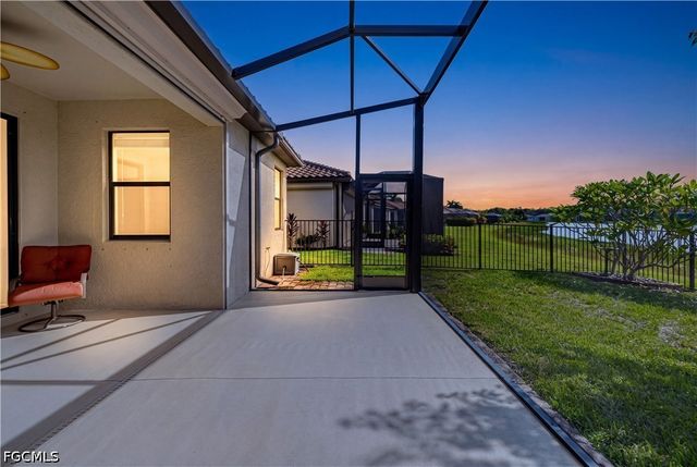 11318 Red Bluff LN, Fort Myers, FL 33912