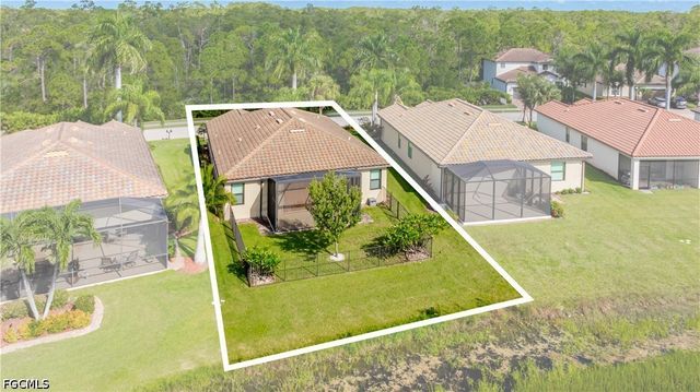 11318 Red Bluff LN, Fort Myers, FL 33912