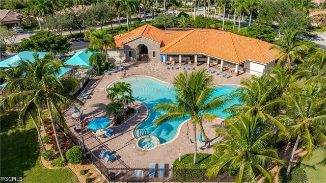 11318 Red Bluff LN, Fort Myers, FL 33912