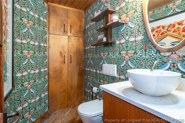 2210 Winterlochen Road, Fayetteville, NC 28305