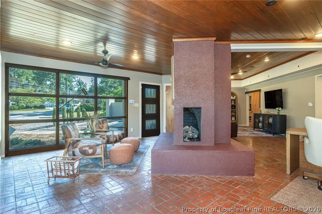 2210 Winterlochen Road, Fayetteville, NC 28305