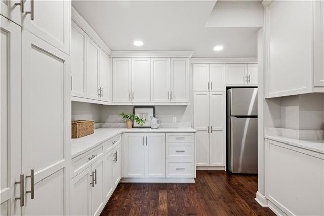 2575 Peachtree Road NE 5G, Atlanta, GA 30305