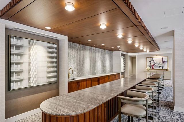 2575 Peachtree Road NE 5G, Atlanta, GA 30305