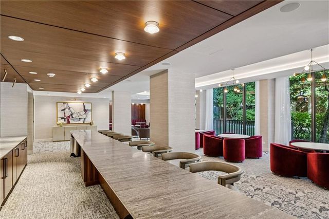 2575 Peachtree Road NE 5G, Atlanta, GA 30305