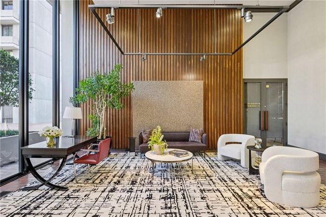 2575 Peachtree Road NE 5G, Atlanta, GA 30305