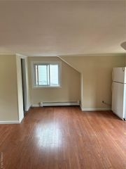 68 winges, Patchogue, NY 11772