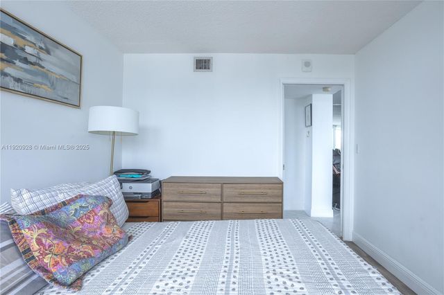 3411 Indian Creek Dr 1204, Miami Beach, FL 33140