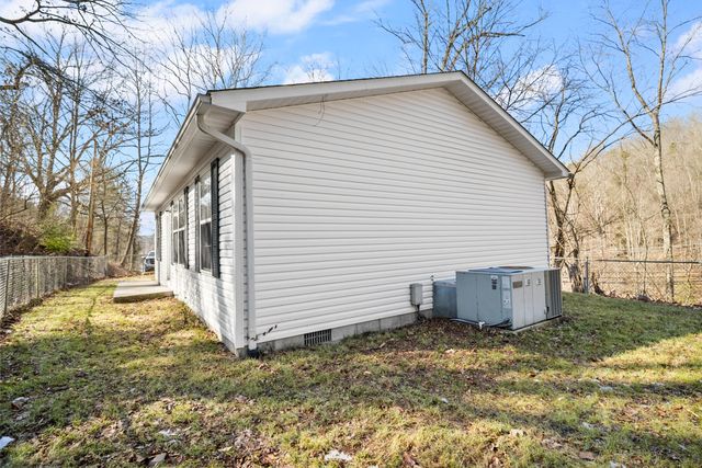 51 High Street, Mckee, KY 40447