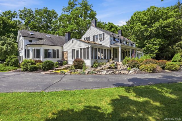 232 Tally Ho Road, Middletown, NY 10940