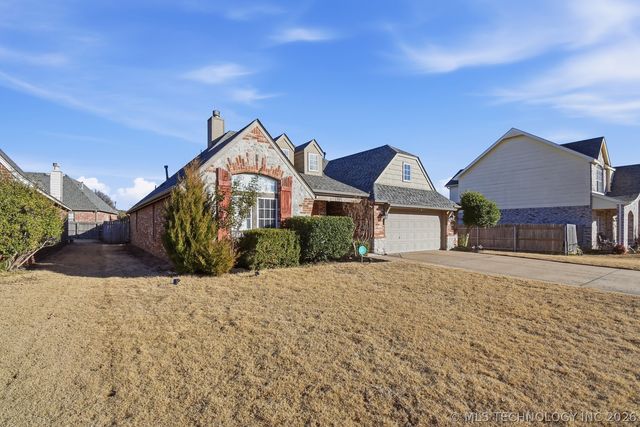 1703 S Desert Palm Place, Broken Arrow, OK 74012