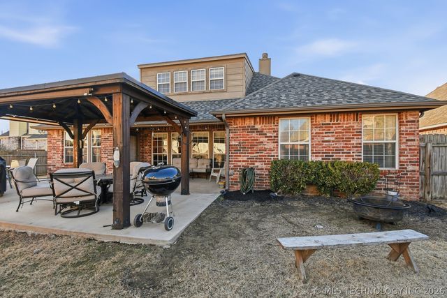 1703 S Desert Palm Place, Broken Arrow, OK 74012