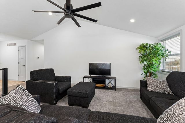 840 WHITETAIL RUN Circle, Ashland, NE 68003