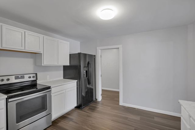 60 W Harrison Street, Newark, OH 43055