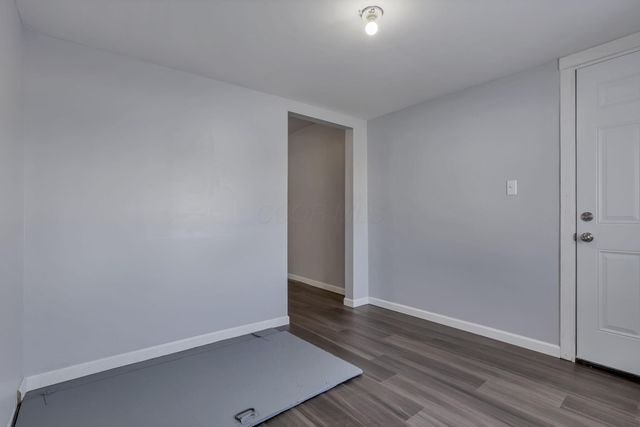 60 W Harrison Street, Newark, OH 43055