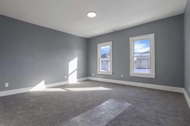 60 W Harrison Street, Newark, OH 43055