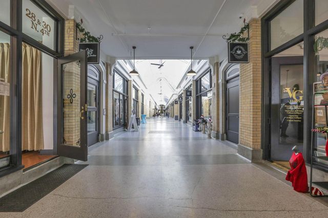 60 W Harrison Street, Newark, OH 43055