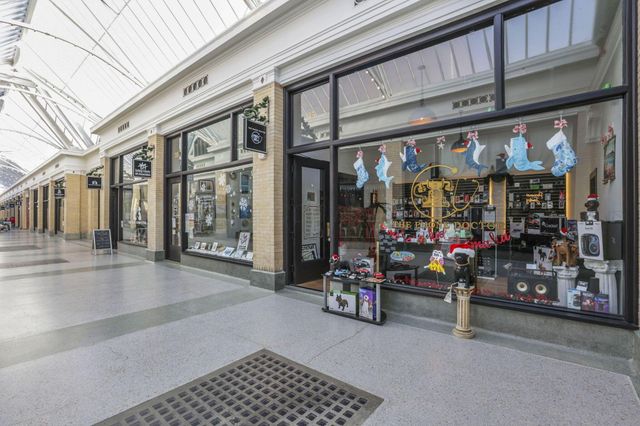 60 W Harrison Street, Newark, OH 43055